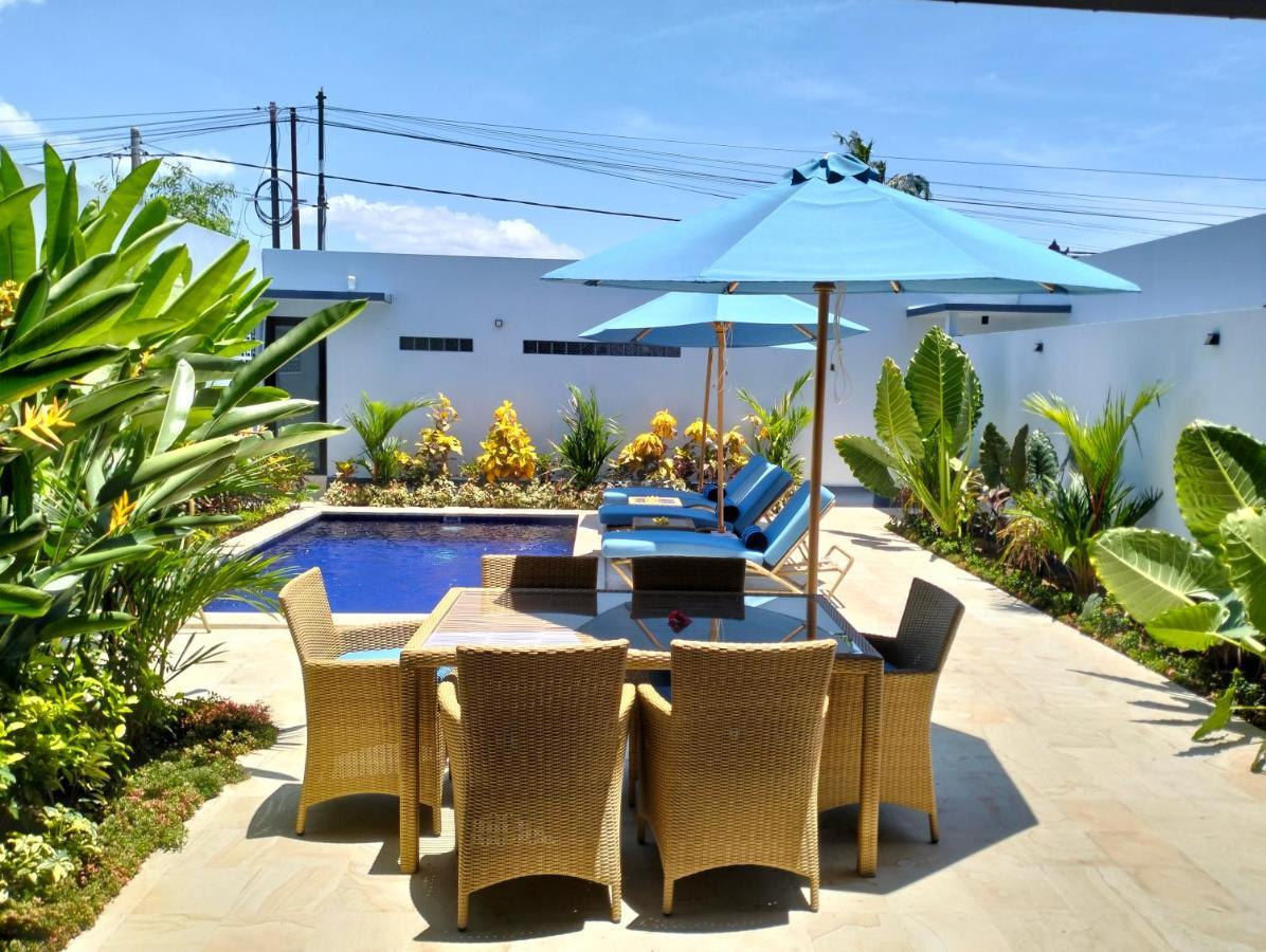 Villa Bintang Lovina Exteriör bild